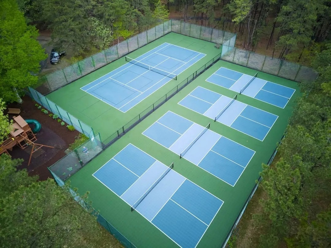 Multi-court pickleball facility